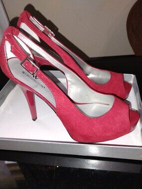 Worthington | Kairo Red Peep Toe Heels